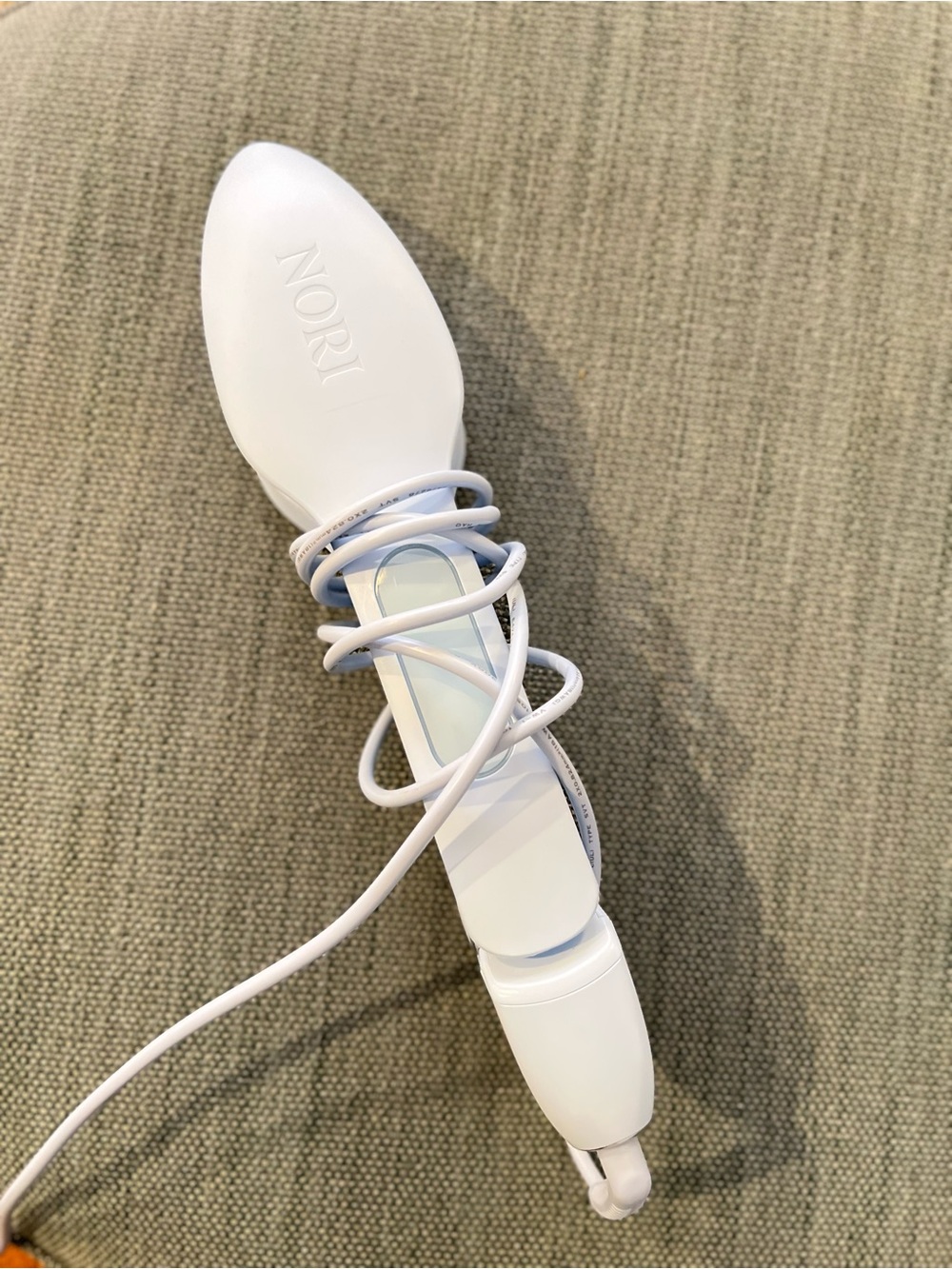 Nori Press steam iron - Stylish Handheld